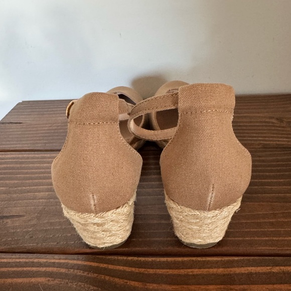 NWOT- Tan Espadrille Wedges - Picture 3 of 7